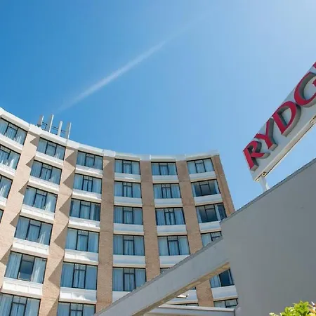 Rydges Camperdown-2